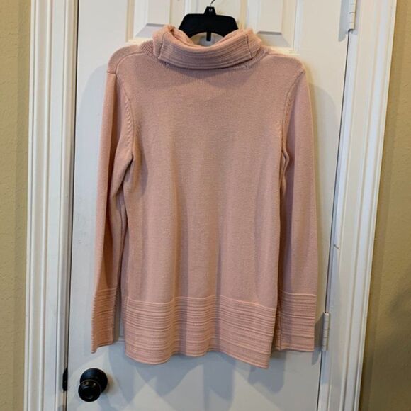 Calvin Klein Blush Knit Sweater - Picture 3 of 3